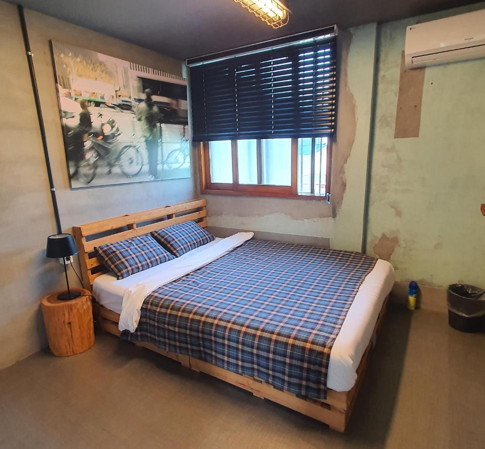 Mido Hostel مدينة سيوجويبو المظهر الخارجي الصورة