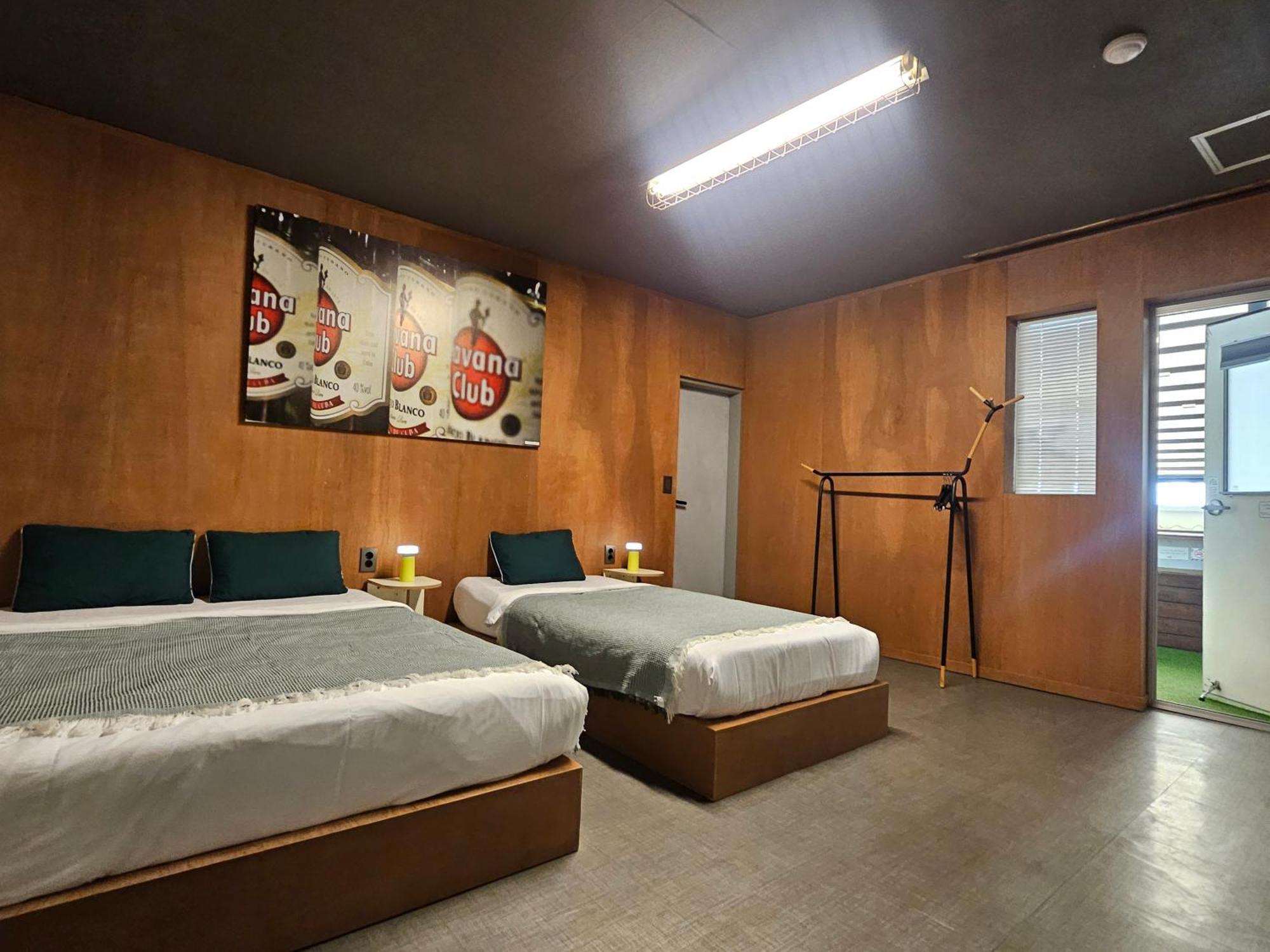 Mido Hostel مدينة سيوجويبو المظهر الخارجي الصورة